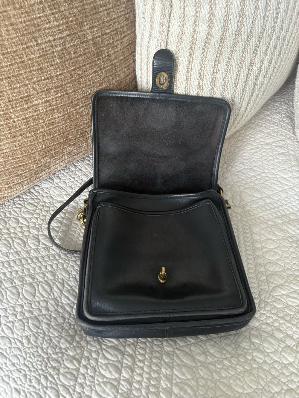 Vintage Coach 5130 Station Purse - Picture 6 of 11
